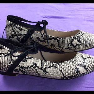 Snakeskin shoes